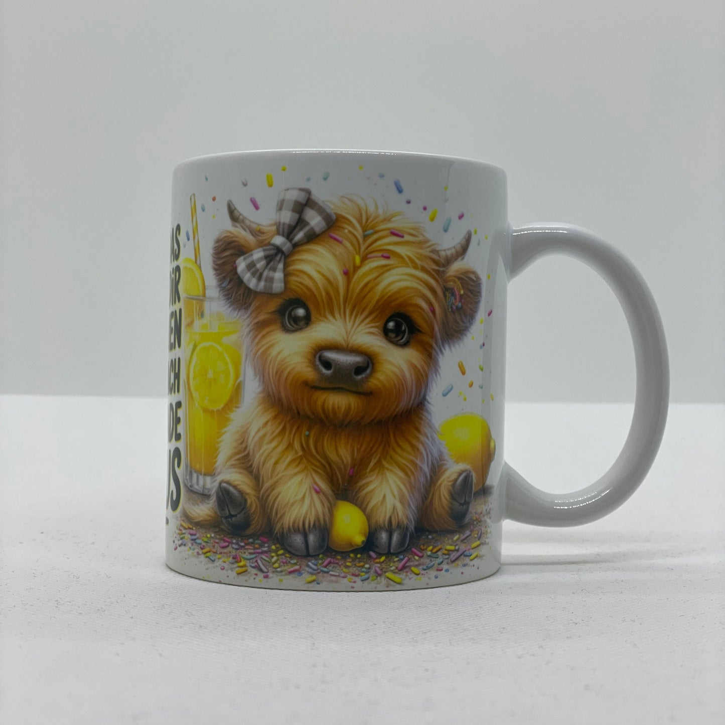 Tasse mit Druck "Highland Cow - Zitronen"