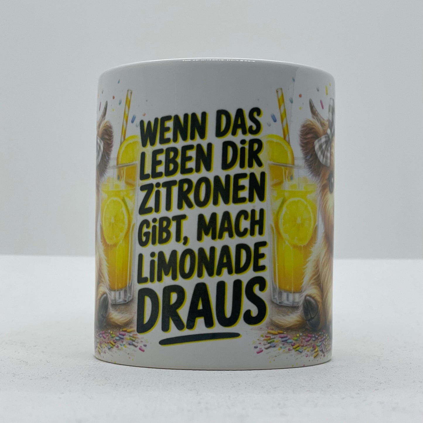 Tasse mit Druck "Highland Cow - Zitronen"